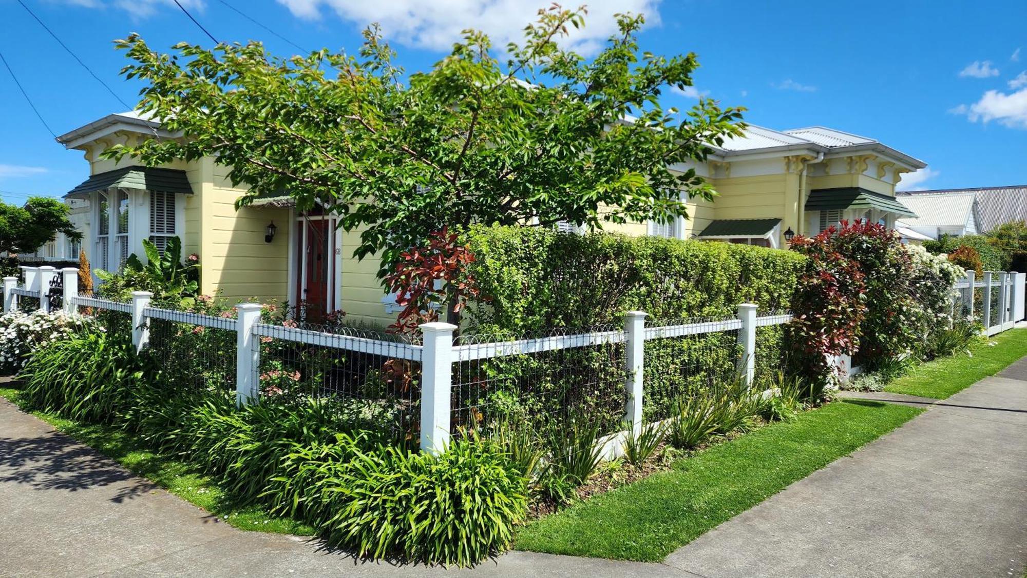 Central Garden Villa Whanganui Buitenkant foto
